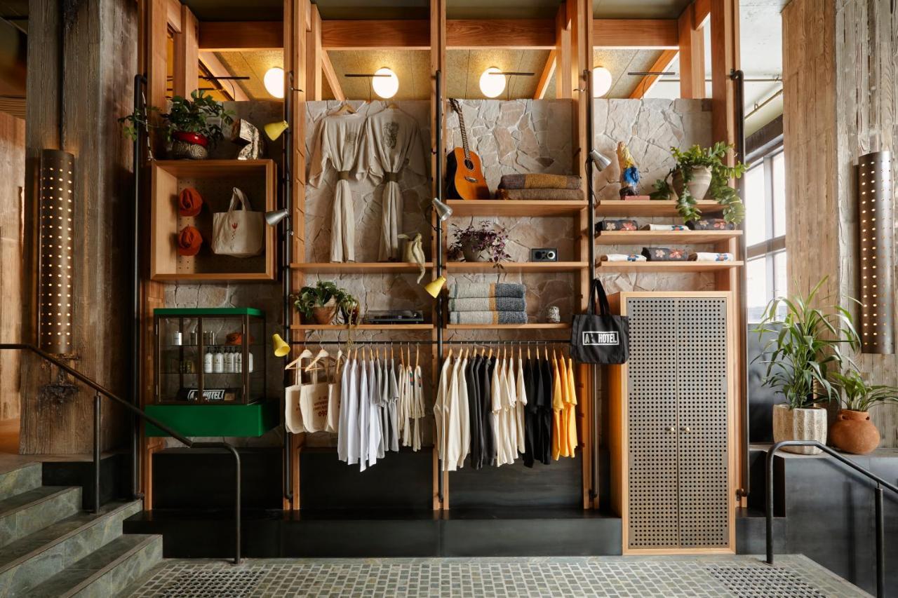 Ace Hotel Sydney Esterno foto The Shop at The Standard East Village